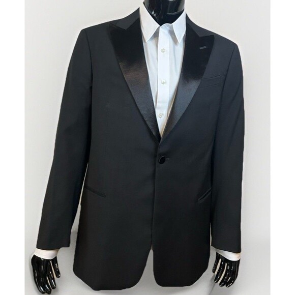 Armani Collezioni Other - Armani Collezioni 42 R Tailored Fit Wool 1 Button Black Tuxedo Blazer Sport Coat
